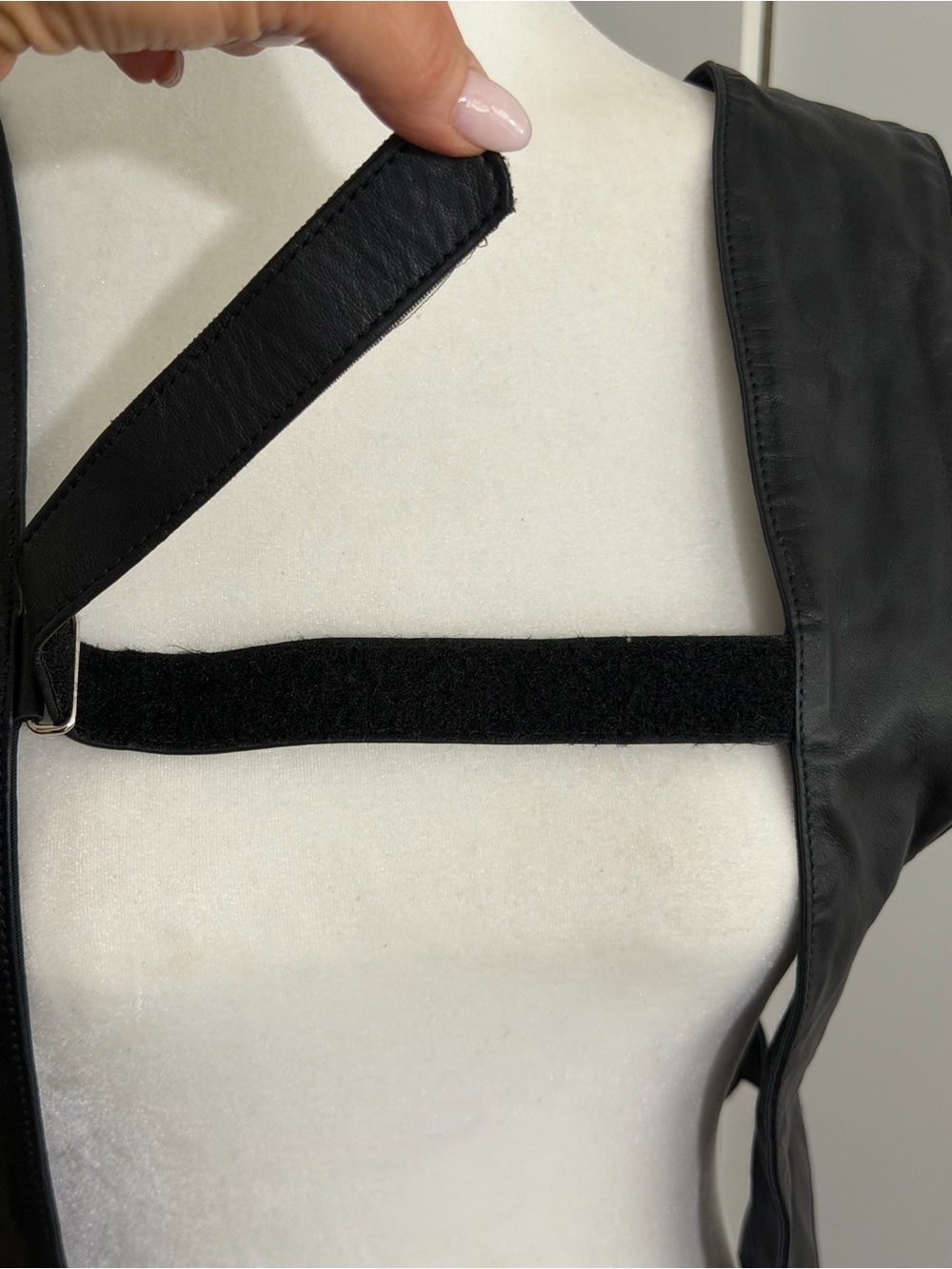 RUDSAK Black leather +Wool-Blend Harness backpack. Super cool piece. - Picture 15 of 17